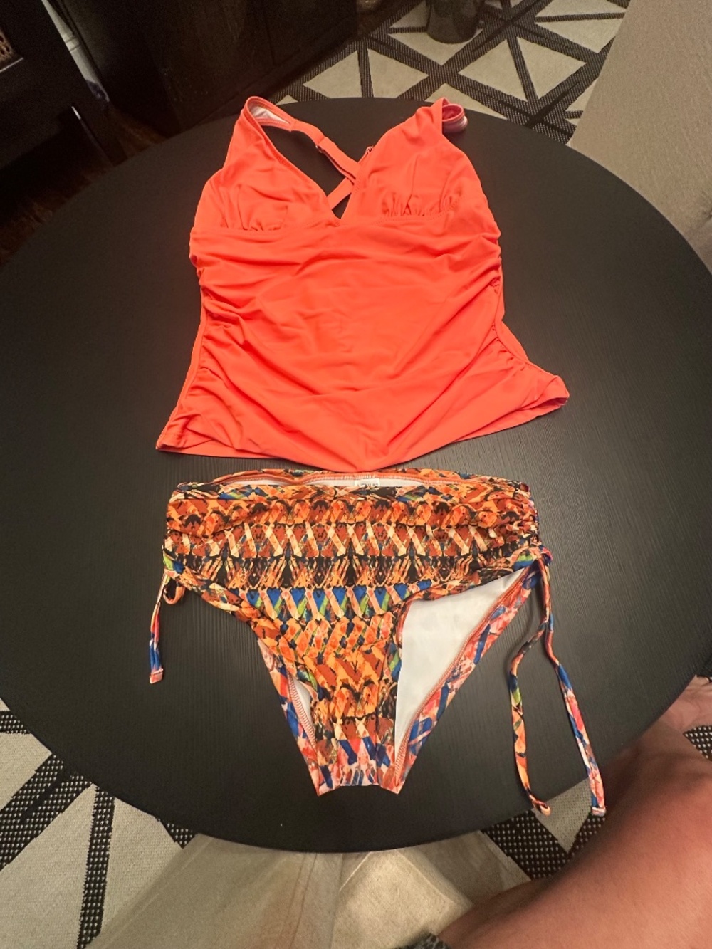 NWOT-Tankini‎ Swim Suit in bright Orange-size M